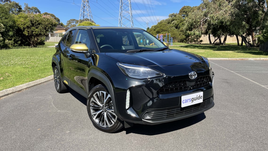 Inilah Fitur Standar Mobil Toyota Yaris Cross HEV yang Berguna saat Berkendara