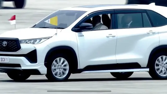 Toyota Innova Zenix: Kendaraan Ramah Lingkungan yang Dipercaya Paus Fransiskus