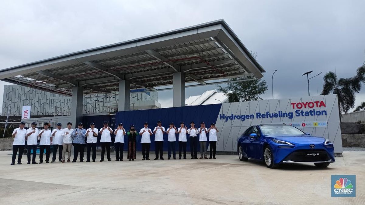 Toyota Bangun Stasiun Pengisian Hidrogen Mobil